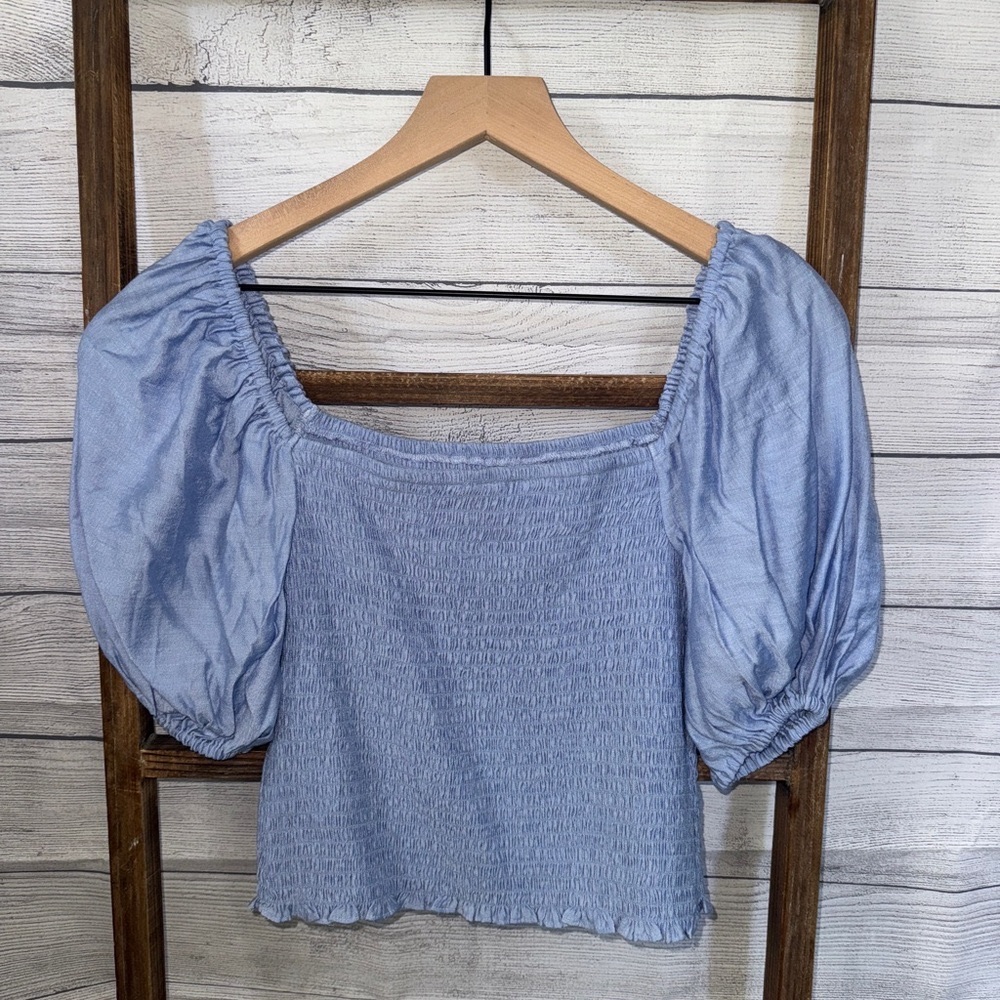 EXPRESS - Blue Puff Sleeve Smocked Top